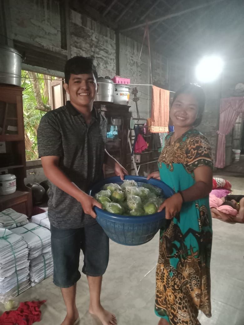 Guava farmer